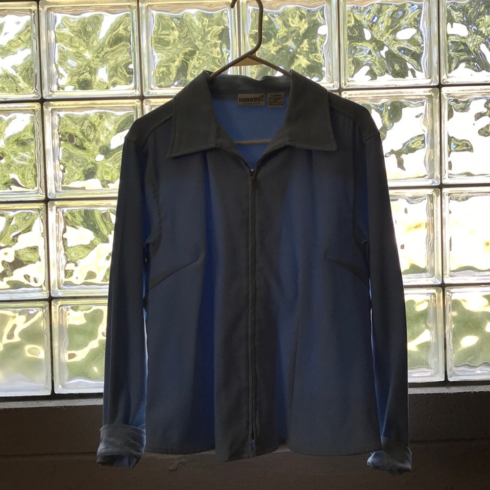 Shirts - Picture 6 of 6